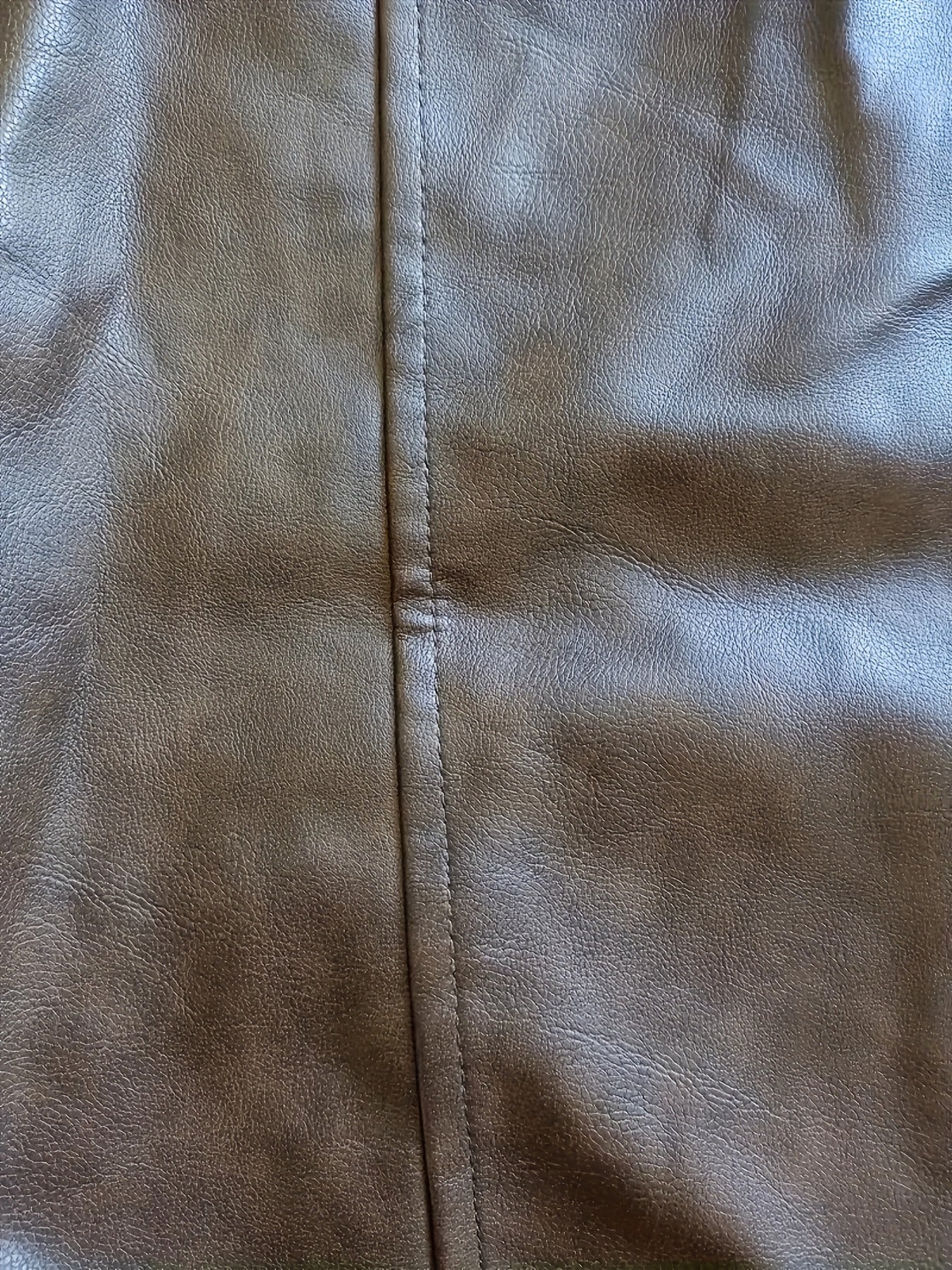 Мъжко яке с джобове и стил