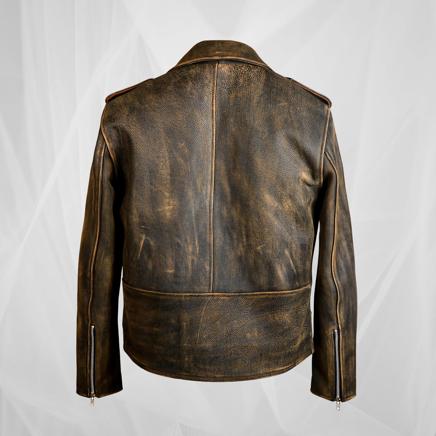 Винтидж кожено мото яке със смел характер