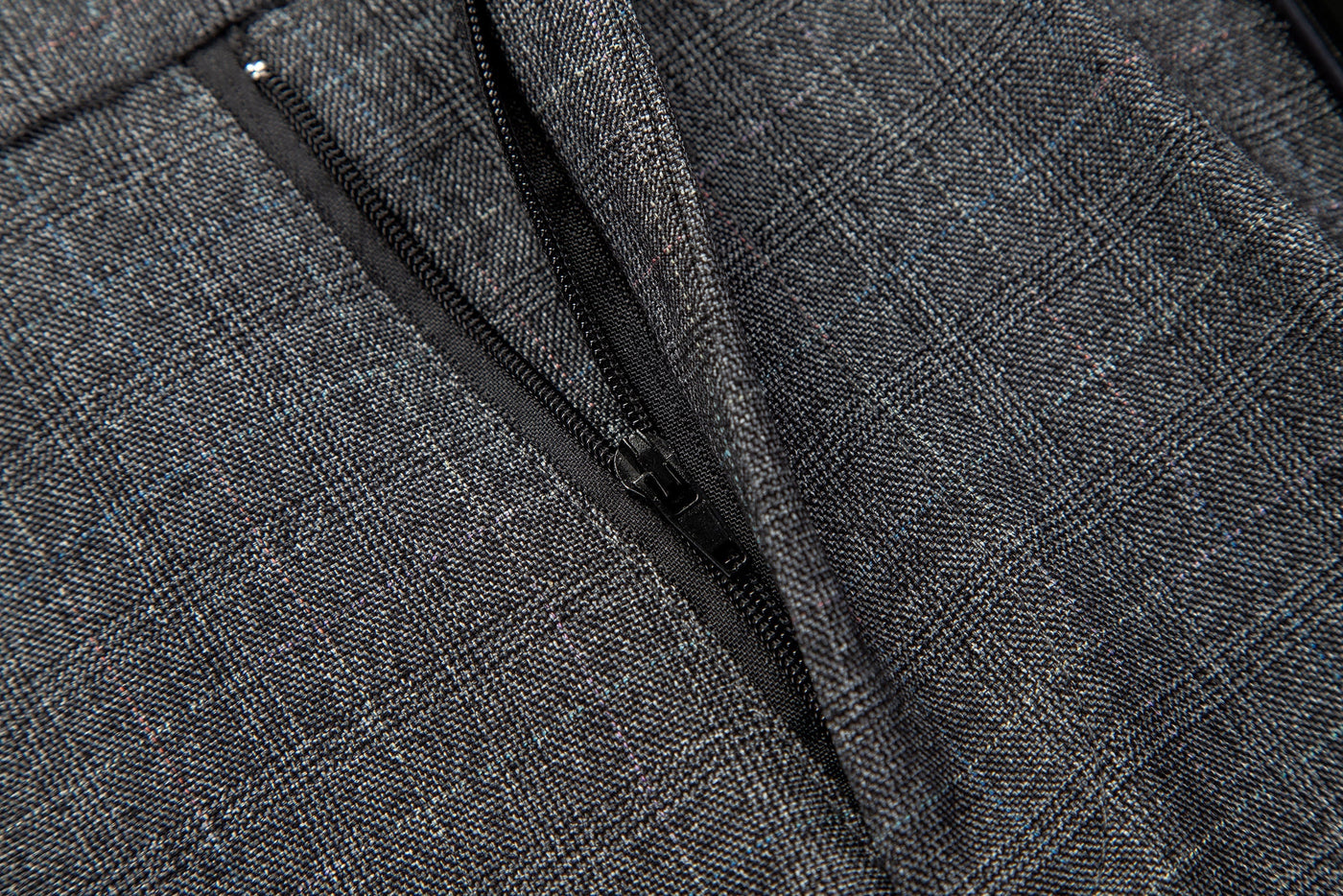 Панталони на костюма Tommy