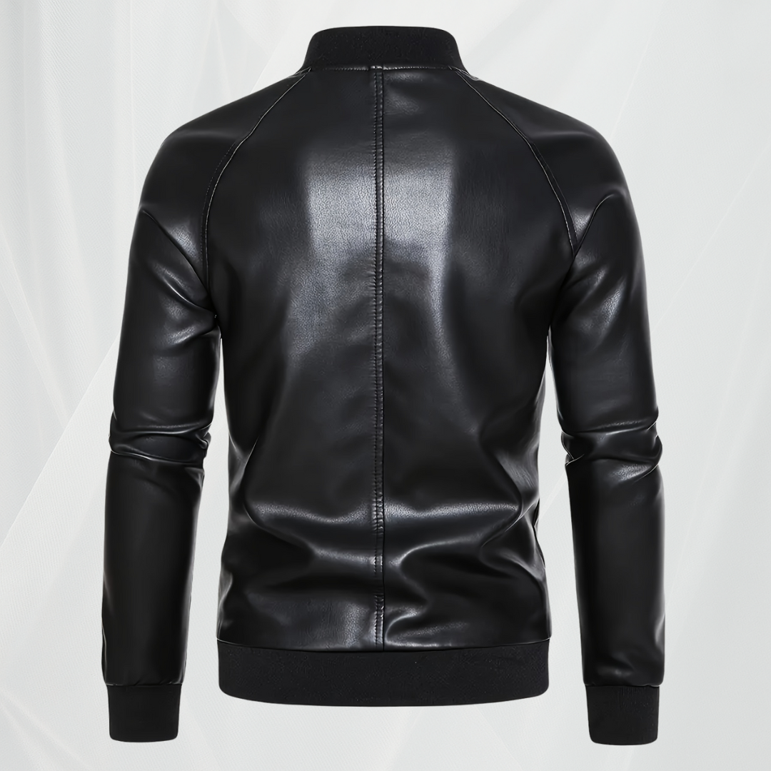 Свободно бейсболно яке с характер